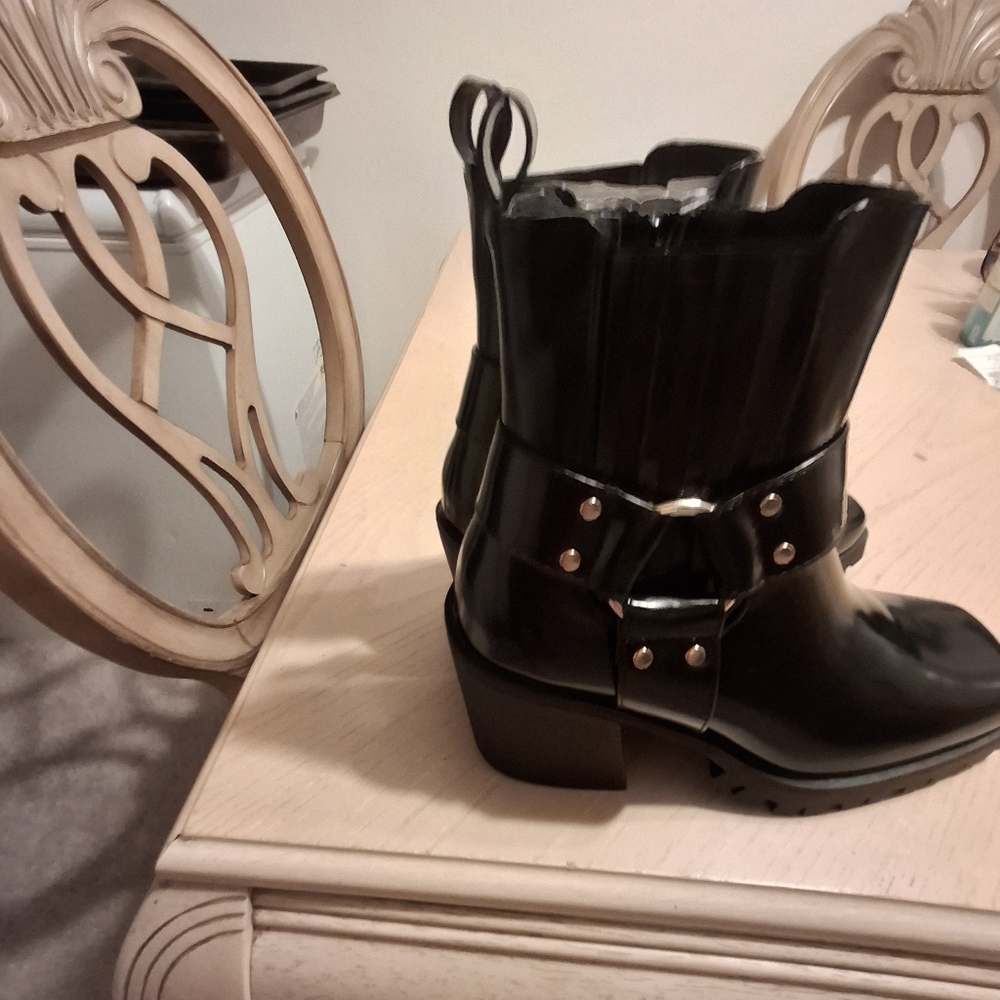 Stylish Black Ankle Boots